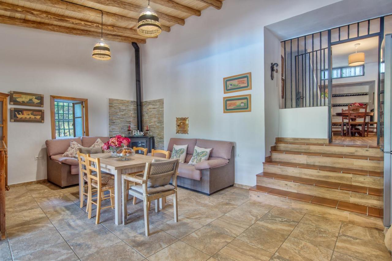 Casa Rural Monte Dios Jubrique Екстер'єр фото